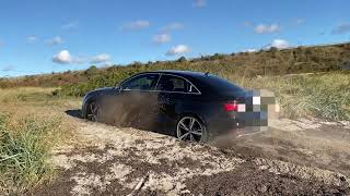 Audi RS3 steckt im sand fest und hat sich einfach festgefahren ob er da jemals wieder rauskommt [upl. by Aurthur828]