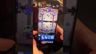 在芬蘭玩國服多少延遲 feat門神Soloman抖音號：Soloman08 力量哥 lciop clashroyale 皇室戰爭 皇室战争 [upl. by Airrej]