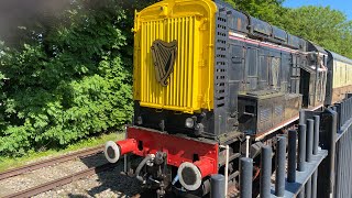 Unicorn at Cholsey station [upl. by Parke]