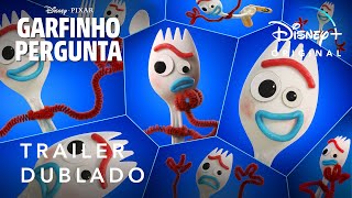 Garfinho Pergunta  Trailer Oficial Dublado  Disney [upl. by Ahsyle]