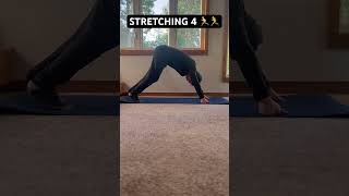 STRETCHING 4 RUNNERS 🏃 🏃‍♀️  Runner’s Lunge with Quad Stretch [upl. by Arrahs]