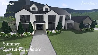 Bloxburg Summer Coastal Farmhouse Exterior  Speedbuild  Roblox Bloxburg [upl. by Natty]