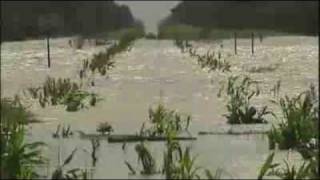 Dramatic footage of the Queensland floods [upl. by Chae]