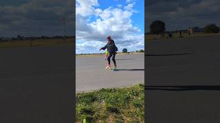 Berlin Tempelhof Hotspot for skaters 😁 inlineskate skating [upl. by Olshausen]