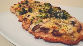 Receta de pizza integral de brocoli y champiñones  DAILY DISH [upl. by Ahsirpac]