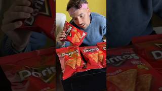 Dicen que DENTRO de estos DORITOS viene una SALSA GRATIS [upl. by Coppock]