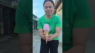 Poor woman eats ice cream comes eye candyand dinosaur eggs shorts candy cream [upl. by Yraeht]