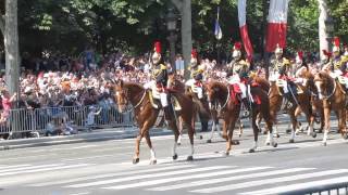 Défilé de la Garde Républicaine sur les ChampsElysées le 14 juillet 2013 [upl. by Edea717]