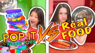 POP IT FOOD VS REAL FOOD QUI SERA LA PLUS RAPIDE [upl. by Alecia]