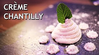 Recette crème chantilly faite maison [upl. by Nueoht]