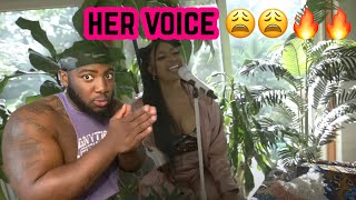 Jazmine Sullivan  Pick Up Your Feelings Official Acoustic Live Video  REACTION [upl. by Hazen]