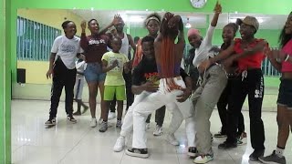 Dadju amp Tayc  La vie dun  MA PRÃ‰FÃ‰RÃ‰E â™¥ï¸ KAMER SPORT DANCE [upl. by Helve]