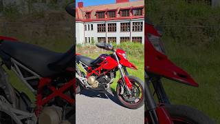 Ducati Hypermotard 1100 [upl. by Leasi]