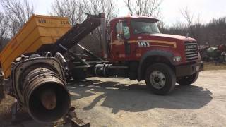 Rolloff truck heavy load [upl. by Cartwright]