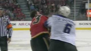 Sean ODonnell vs Dion Phaneuf Nov 25 2008 [upl. by Nogas]