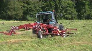 Silage 2009 Harvest with Roger Perry Agri Contractor Part 3 [upl. by Ayanet]