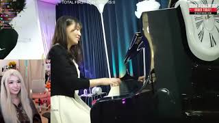 EMIRU REACTS TO JINNYTTY PLAYS PIANO [upl. by Gabriell]