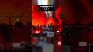 Axl Rose stops show because of spotlight Melbourne 2022 gunsnroses rock axlrose fyp shorts [upl. by Aicilyhp]