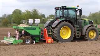 Moulaert aardappelen poten 2018  John Deere 6230 R [upl. by Rodger702]