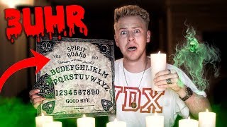 BESCHWÖRE NIEMALS UM 3 UHR NACHTS GEISTER  😰💀mit OUIJA BRETT II RayFox [upl. by Maxima]