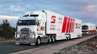 Supercars race transporter convoy parades through Tailem Bend [upl. by Sweyn]