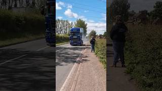 Straight Piped V8 Scania on L T J Maintenance and Repairs Roaring Passed scania truck v8 [upl. by Valdes490]