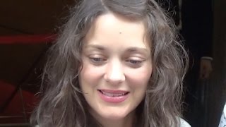 Marion COTILLARD  Paris le 15 septembre 2016 RTL pour Juste La Fin du Monde [upl. by Pratte]