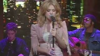 Kelly Clarkson  Behind These Hazel Eyes Acoustic  Live Regis amp Kelly [upl. by Nnyla]