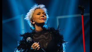 Małgorzata Ostrowska  Podróż w krainę baśni live 2020 [upl. by Natlus48]