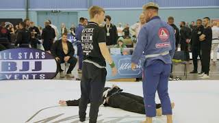 Tom Burns v Matthew Mead Gi Absolute  White Belt Put to Sleep Choked out Cross collar choke [upl. by Roti]