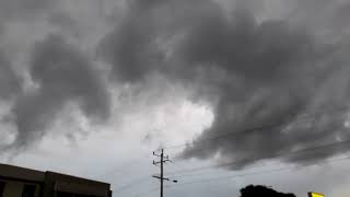 Frankston SE Melbourne clouds before thunderstorm from Port Phillip Bay arrives 610pm 4102024 [upl. by Nemzzaj864]