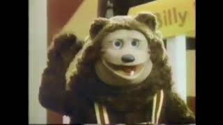 Showbiz Pizza Place Commercial  1983 [upl. by Kristos]