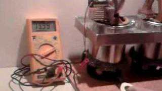 2 Zylinder Stirlingmotor mit Wasserkühlung und Generator [upl. by Lamiv372]