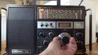 Grundig Satellit 1400 Professional  SoundReception Demo [upl. by Annoyk]