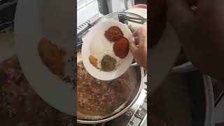 Karely and gosht recipe👍foodreelsrecipecookingmeatsabzirecipes [upl. by Hamburger]