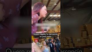 Mujer regala su mercancía antes de que su negocio fuera embargado por el SAT PARTE 1 shortsvideo [upl. by Kristo]