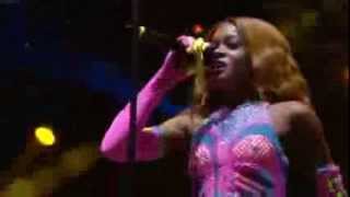 Azealia Banks  Yung Rapunxel Live  at Reading Festival 2013 [upl. by Faun]