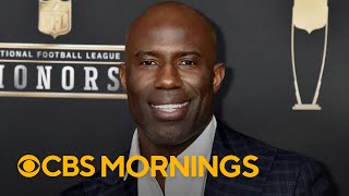 Video shows moment Terrell Davis was handcuffed on a United Airlines flight [upl. by Garbe]