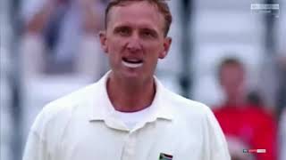 Allan Donald vs Mike Atherton firery spell [upl. by Enirhtac40]