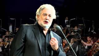 PLACIDO DOMINGO  CELOSwmv [upl. by Einreb]