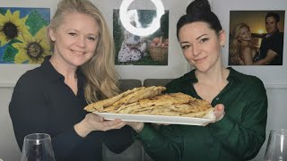 Tschebureki Teigtaschen mit Hackfleisch und Zwiebeln  so wenig Zutaten und so lecker [upl. by Anitnelav]