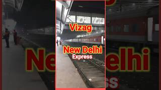 20805 Andhra Express। Vizag New Delhi Express। Rani Kamalapati bhopal [upl. by Nhaj972]