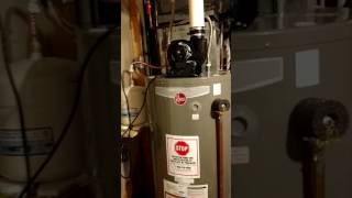 Rheem Power Vent Operation [upl. by Andeee]