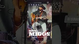 MIGGS  Alley Taps in Nashville TN First song of the night yeeYEE miggs countrymusic [upl. by Coheman]