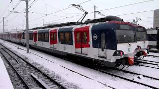 RER A sous la neige [upl. by Becket552]