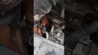 Difficulty in installing the serpentine belt [upl. by Elmer]