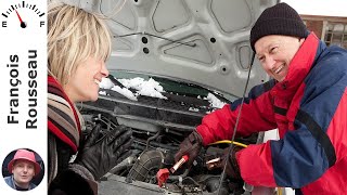 Comment relancer une batterie de voiture à plat par temps froid  astuces et solutions [upl. by Cassy]