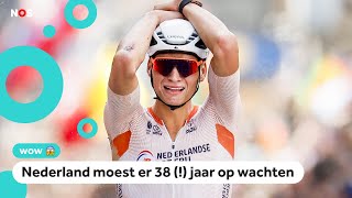 Wielrenner Mathieu van der Poel is wereldkampioen [upl. by Atener299]