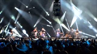 FOOTLOOSE  BLAKE SHELTON  NASHVILLE CMA MUSIC FEST  06 juin 2013 [upl. by Hnahc]