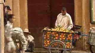 FESTIVAL DE FES MAROC Visite guidée de la Médina [upl. by Cohbath]